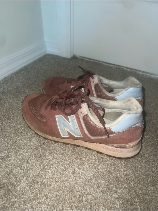 New Balance Shoes - New Balance Rust/Pale Pink and White Low-Top Sneakers See Description